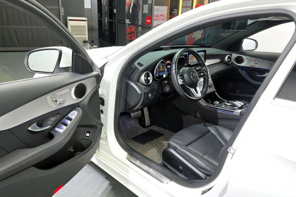 2020 Mercedes-Benz C-Класс AMG с пробегом 81 202 км