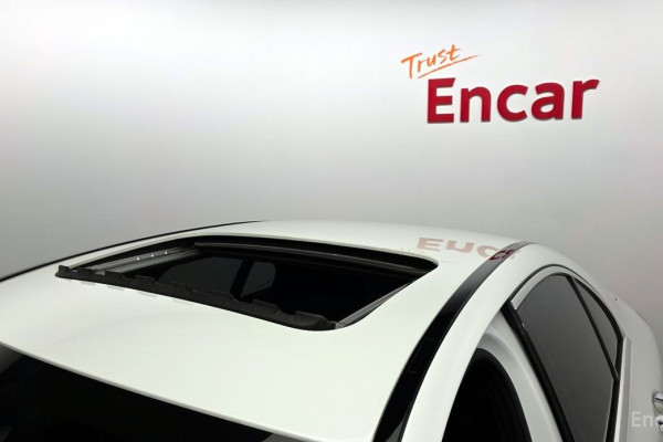 2021 Mercedes-Benz C-Класс AMG с пробегом 33 757 км