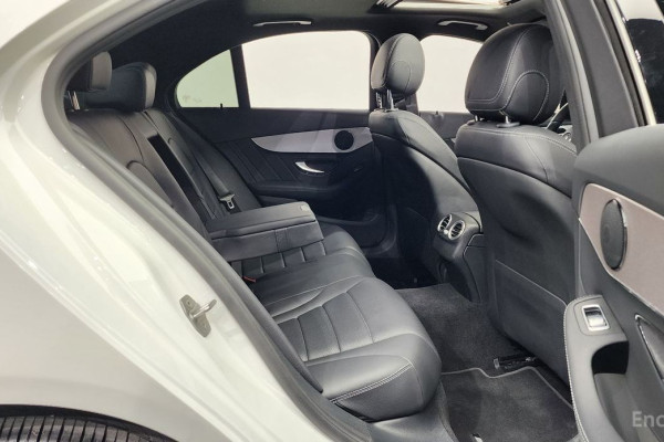 2021 Mercedes-Benz C-Класс AMG с пробегом 48 979 км