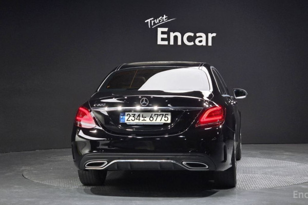 2021 Mercedes-Benz C-Класс AMG с пробегом 74 342 км