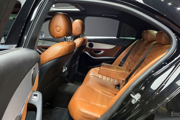 2021 Mercedes-Benz C-Класс AMG с пробегом 74 342 км