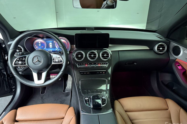 2021 Mercedes-Benz C-Класс AMG с пробегом 45 996 км