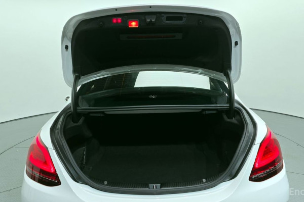 2019 Mercedes-Benz C-Класс AMG с пробегом 46 207 км