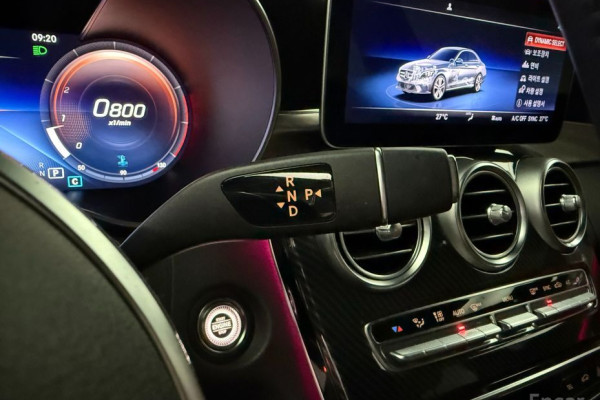 2021 Mercedes-Benz C-Класс AMG с пробегом 45 996 км