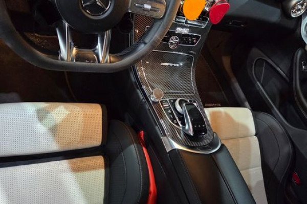 2020 Mercedes-Benz C-Класс AMG с пробегом 72 900 км