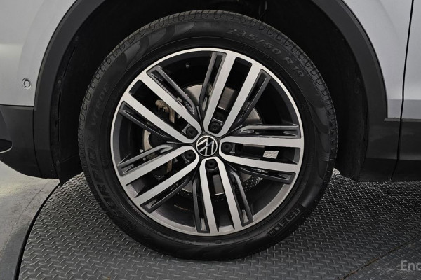 2022 Volkswagen Tiguan с пробегом 38 683 км