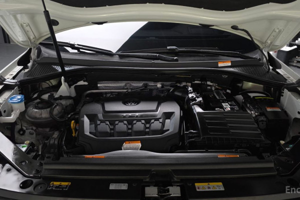 2022 Volkswagen Tiguan с пробегом 14 735 км