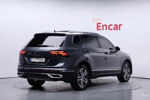 2022 Volkswagen Tiguan с пробегом 40 024 км