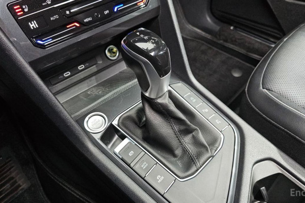 2022 Volkswagen Tiguan с пробегом 65 159 км