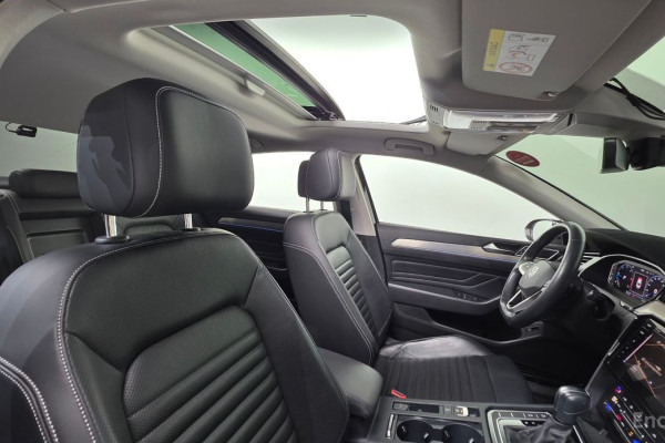 2022 Volkswagen Passat с пробегом 40 286 км