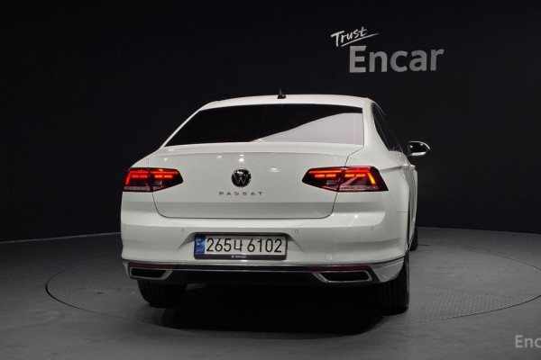 2022 Volkswagen Passat с пробегом 51 705 км