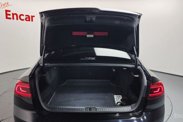 2022 Volkswagen Passat с пробегом 72 100 км