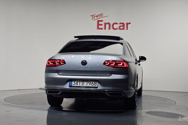 2021 Volkswagen Passat с пробегом 12 842 км