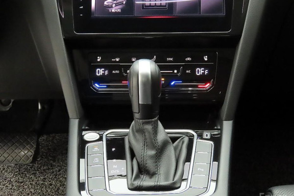 2022 Volkswagen Passat с пробегом 41 780 км