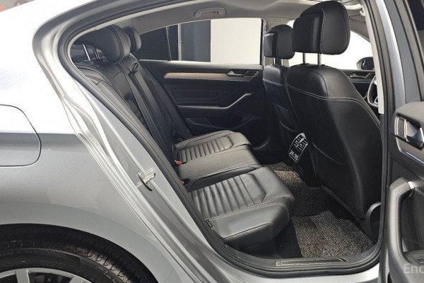 2021 Volkswagen Passat с пробегом 12 842 км