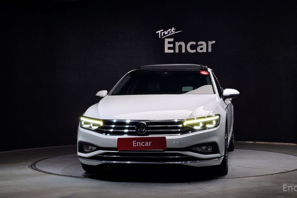 2021 Volkswagen Passat с пробегом 53 070 км