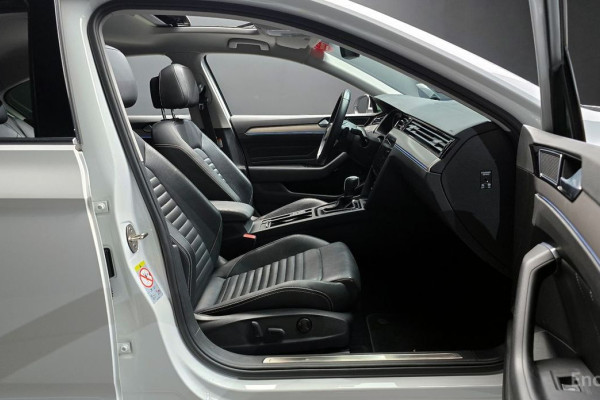 2021 Volkswagen Passat с пробегом 53 070 км