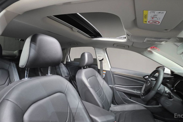 2021 Volkswagen Jetta с пробегом 42 984 км