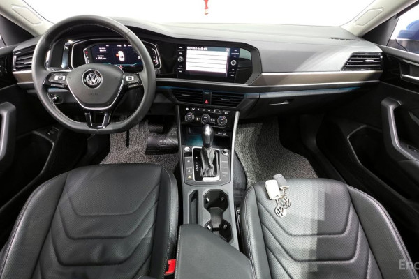 2021 Volkswagen Jetta с пробегом 19 759 км