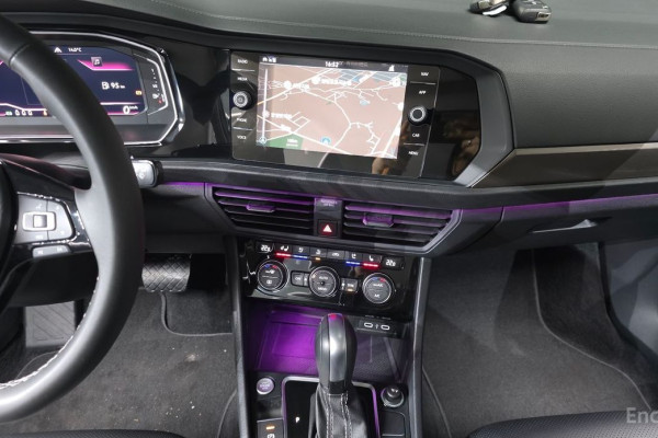 2021 Volkswagen Jetta с пробегом 42 984 км