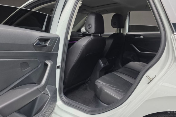 2021 Volkswagen Jetta с пробегом 42 984 км