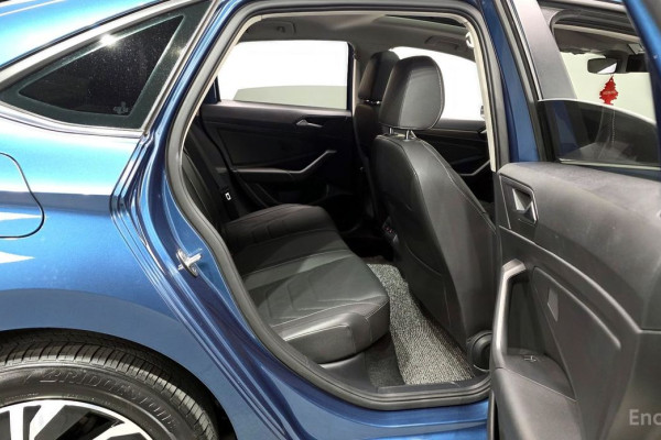 2021 Volkswagen Jetta с пробегом 19 759 км