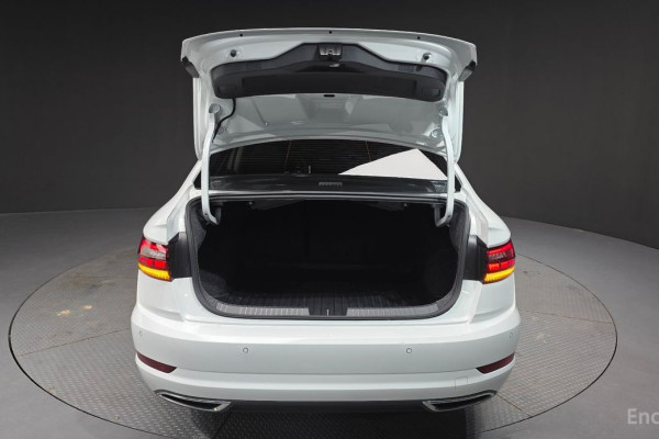 2021 Volkswagen Jetta с пробегом 42 984 км