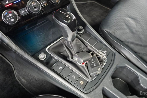 2022 Volkswagen Jetta с пробегом 42 284 км