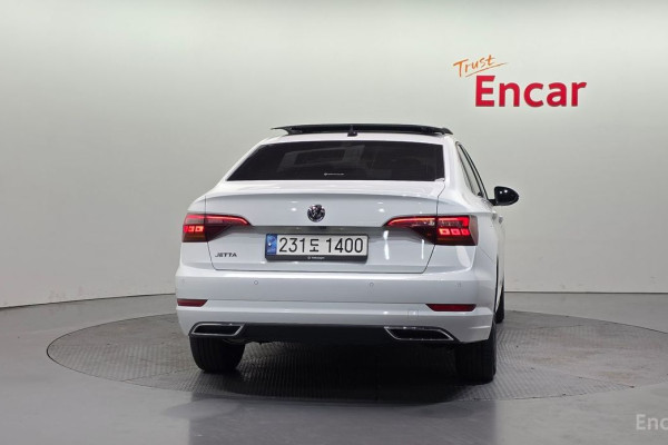 2021 Volkswagen Jetta с пробегом 79 380 км