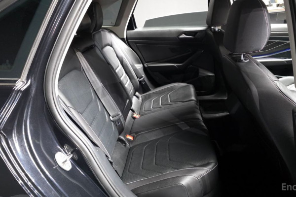 2022 Volkswagen Jetta с пробегом 55 884 км