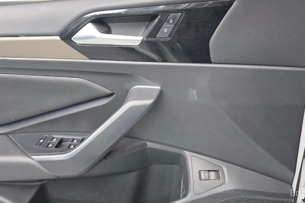 2021 Volkswagen Jetta с пробегом 31 983 км