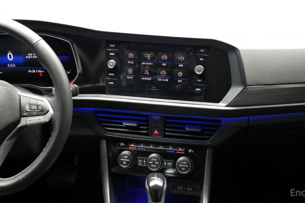 2022 Volkswagen Jetta с пробегом 55 884 км