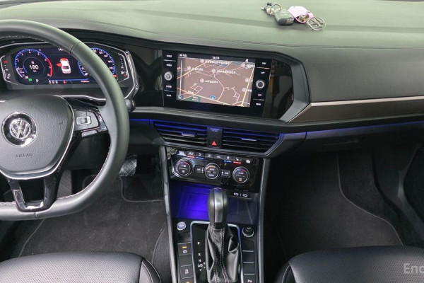 2021 Volkswagen Jetta с пробегом 79 380 км