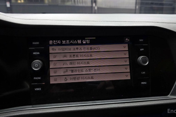 2022 Volkswagen Jetta с пробегом 55 884 км