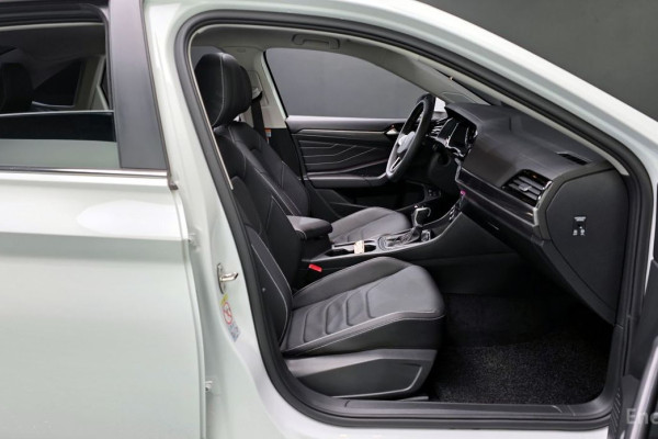 2022 Volkswagen Jetta с пробегом 42 150 км