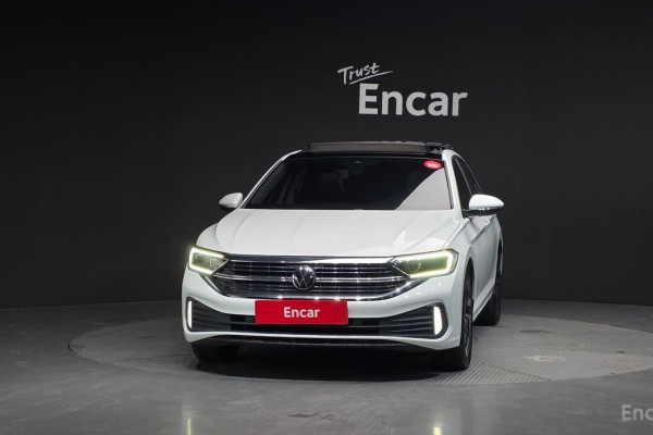 2022 Volkswagen Jetta с пробегом 42 866 км