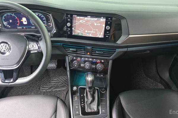 2021 Volkswagen Jetta с пробегом 47 692 км