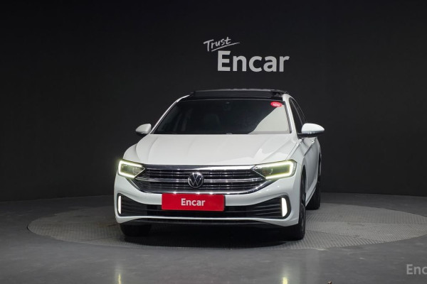 2022 Volkswagen Jetta с пробегом 31 888 км