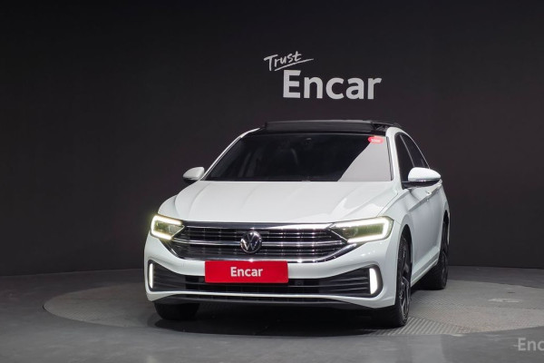 2022 Volkswagen Jetta с пробегом 56 737 км