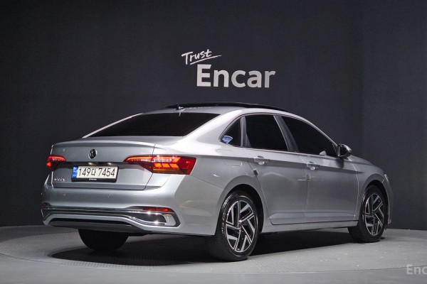 2022 Volkswagen Jetta с пробегом 30 998 км