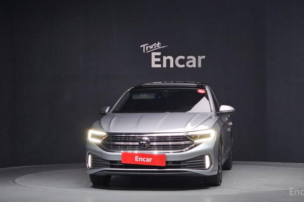 2022 Volkswagen Jetta с пробегом 30 998 км