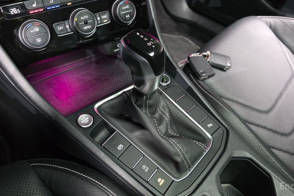 2022 Volkswagen Jetta с пробегом 31 888 км