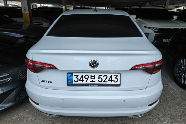 2021 Volkswagen Jetta с пробегом 68 968 км