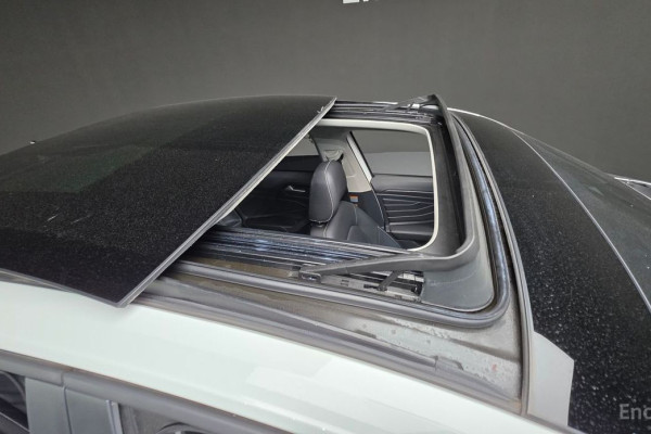 2022 Volkswagen Jetta с пробегом 31 888 км