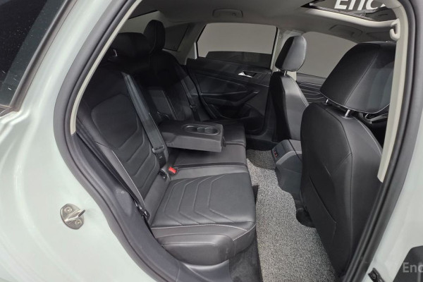 2022 Volkswagen Jetta с пробегом 42 866 км