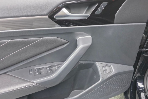 2022 Volkswagen Jetta с пробегом 47 319 км