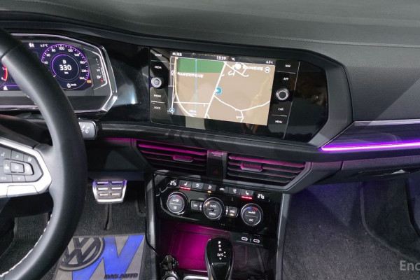 2022 Volkswagen Jetta с пробегом 56 737 км