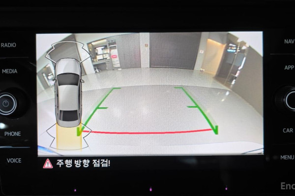 2022 Volkswagen Jetta с пробегом 56 737 км