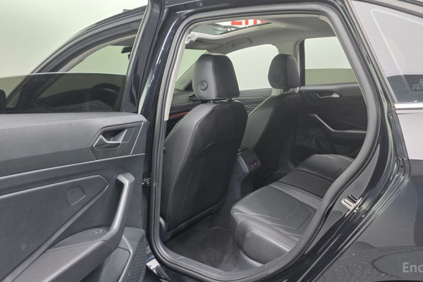 2022 Volkswagen Jetta с пробегом 47 319 км