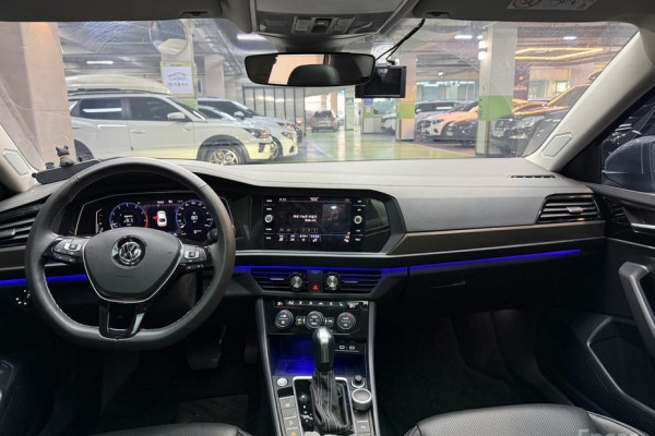 2021 Volkswagen Jetta с пробегом 55 784 км